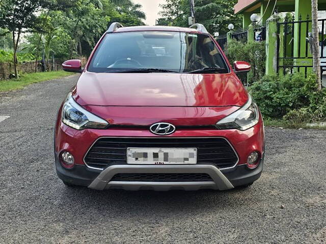 Used 2015 Hyundai i20 Active in Kolkata