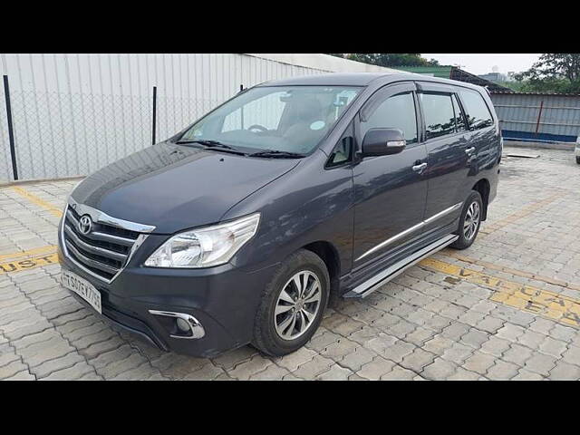 Used Toyota Innova [2013-2014] 2.5 VX 8 STR BS-III in Hyderabad