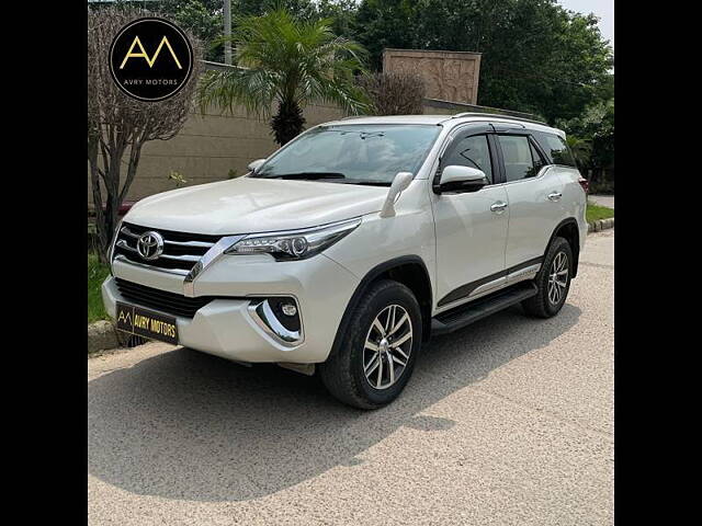 Used Toyota Fortuner [2016-2021] 2.8 4x4 AT in Delhi