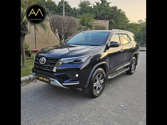 Used Toyota Fortuner [2016-2021] 2.7 4x2 AT [2016-2020] in Delhi