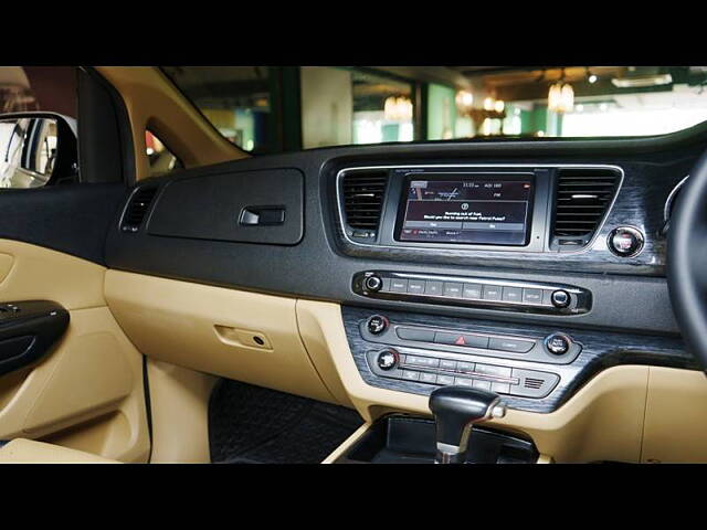 Used Kia Carnival [2020-2023] Limousine Plus 7 STR in Chandigarh