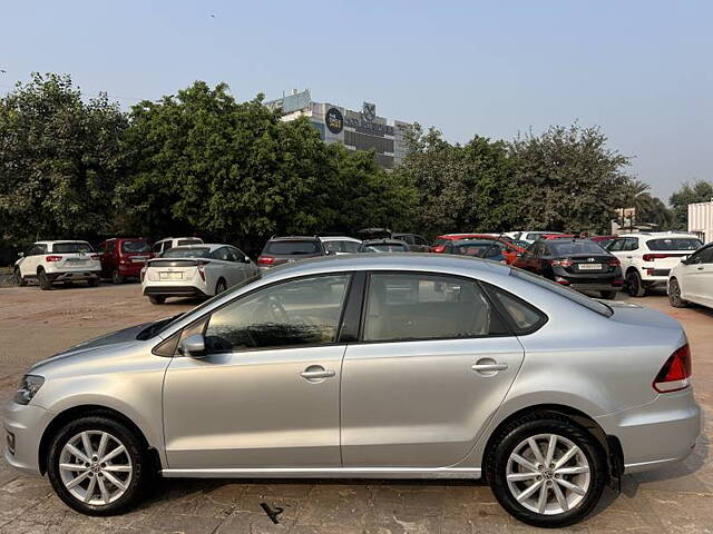 Used Volkswagen Vento [2015-2019] Highline Plus 1.2 (P) AT 16 Alloy in Delhi