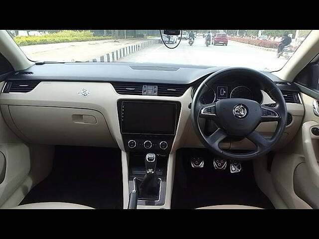 Used Skoda Octavia [2017-2021] 2.0 TDI CR Style in Bangalore