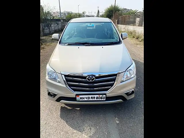 Used 2015 Toyota Innova in Nashik