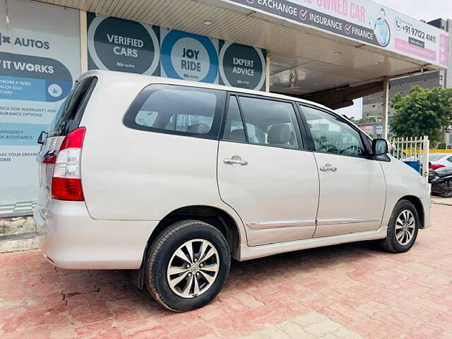 Used Toyota Innova [2013-2014] 2.5 VX 7 STR BS-III in Ahmedabad