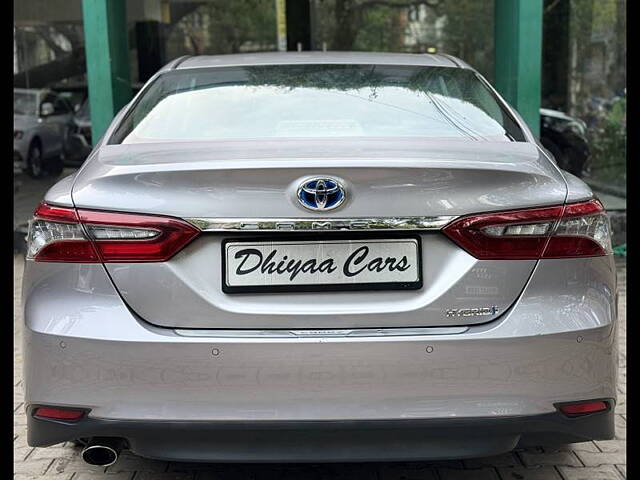 Used Toyota Camry Hybrid in Chennai