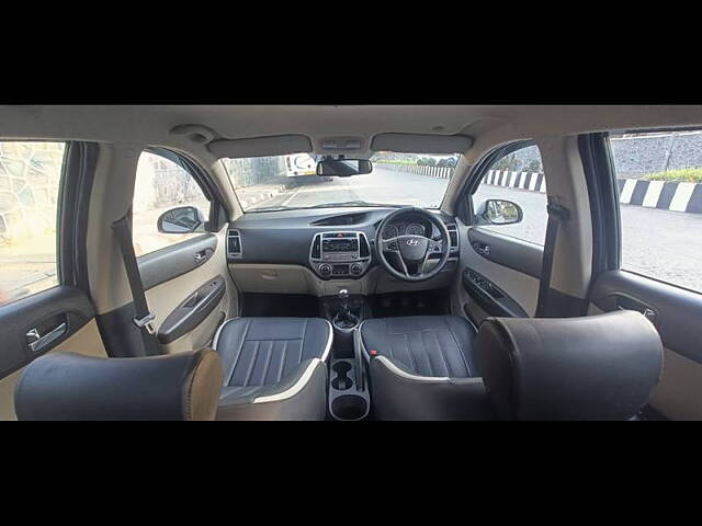 Used Hyundai i20 [2010-2012] Sportz 1.2 BS-IV in Mumbai