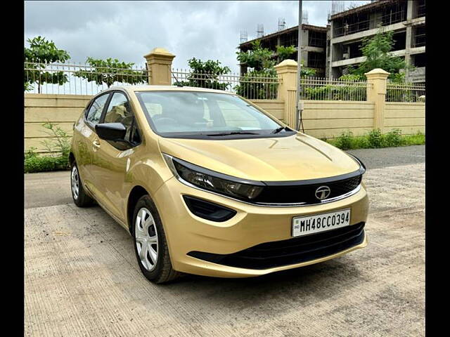 Used 2021 Tata Altroz in Mumbai