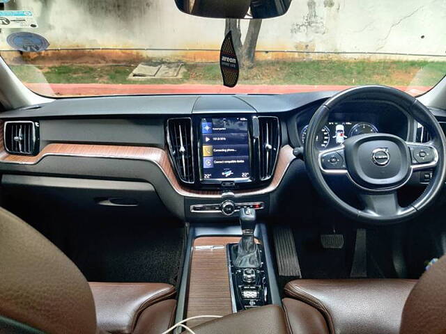 Used Volvo XC60 [2017-2021] Momentum [2019-2020] in Hyderabad