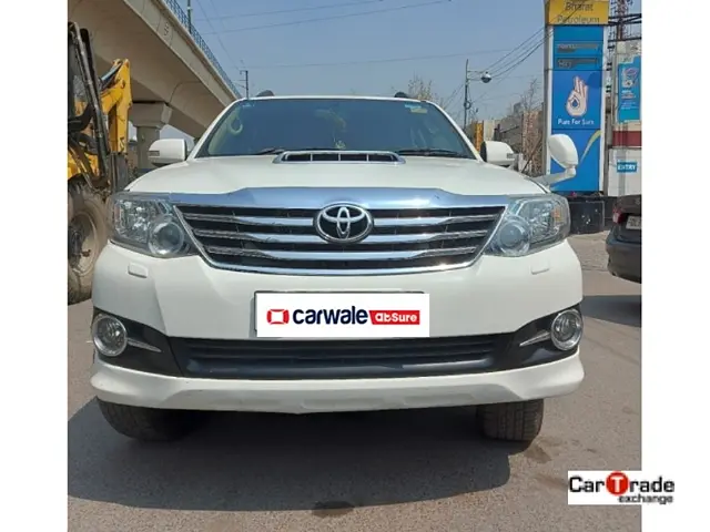 Used 2015 Toyota Fortuner in Delhi