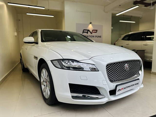 Used Jaguar XF Prestige Diesel CBU in Pune