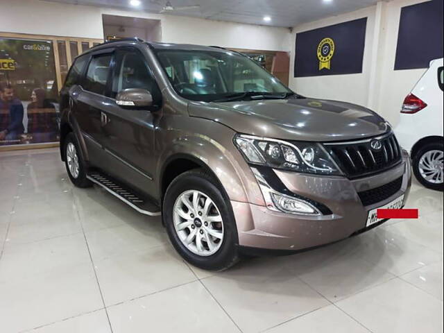 Used Mahindra XUV500 [2015-2018] W10 AT in Pune