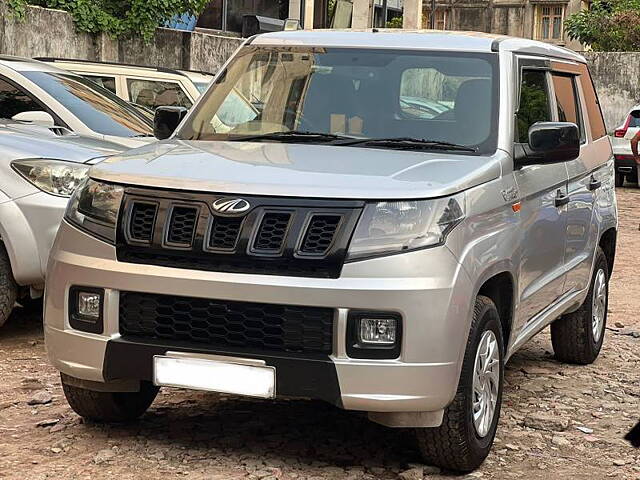 Used Mahindra TUV300 [2015-2019] T4 Plus in Kolkata