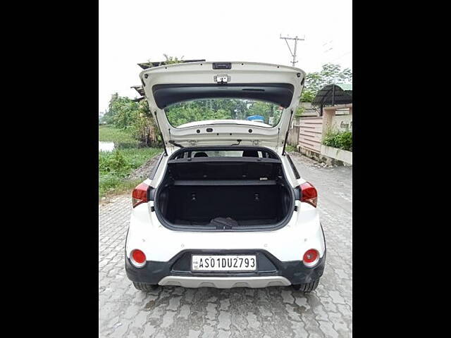 Used Hyundai i20 Active 1.2 SX in Guwahati