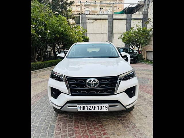 Used Toyota Fortuner [2016-2021] 2.8 4x2 AT [2016-2020] in Chandigarh