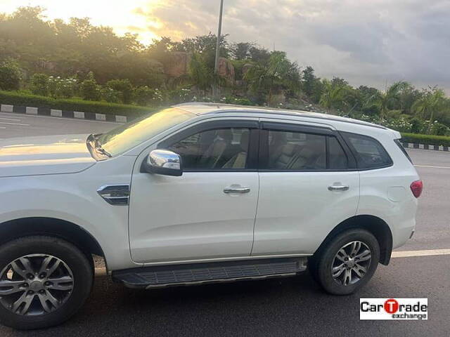 Used Ford Endeavour [2016-2019] Titanium 2.2 4x2 AT in Hyderabad