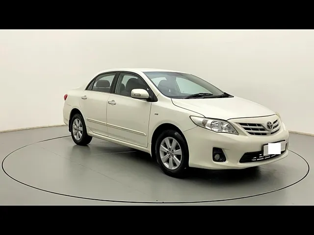 Used 2011 Toyota Corolla Altis in Delhi
