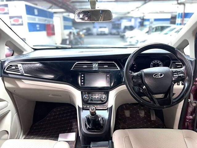 Used Mahindra Marazzo [2018-2020] M8 8 STR in Mumbai