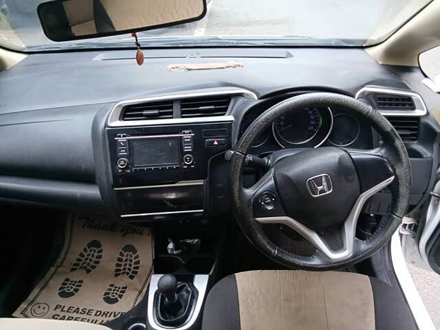 Used Honda Jazz [2015-2018] V Petrol in Delhi