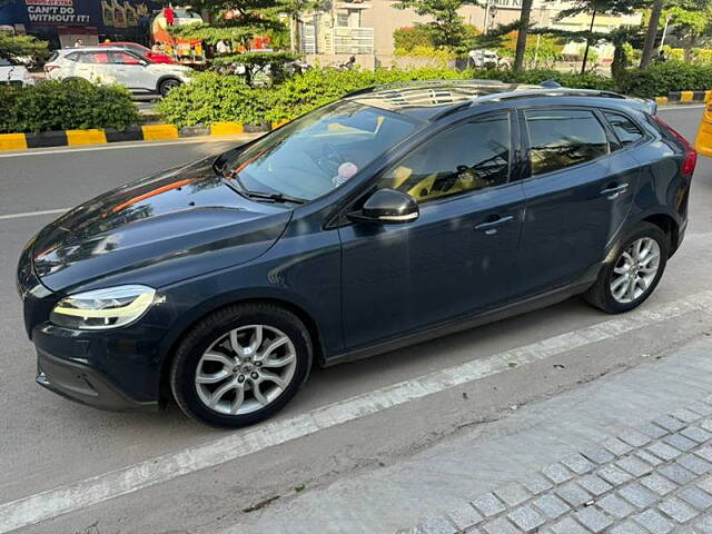 Used Volvo V40 Cross Country [2013-2016] D3 in Hyderabad