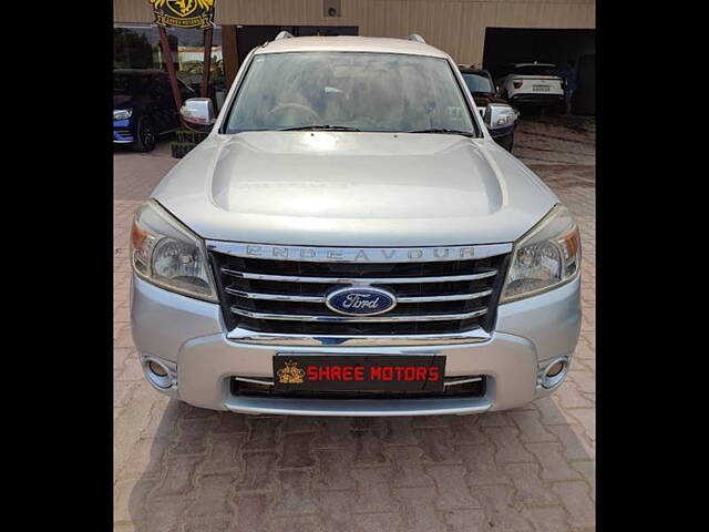 Used 2010 Ford Endeavour in Raipur