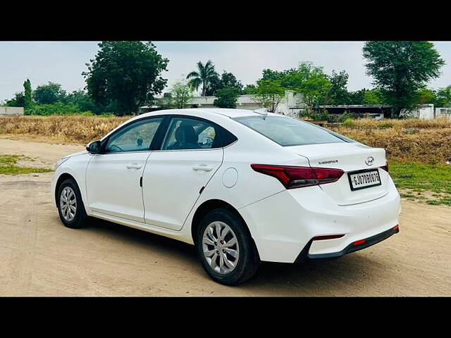 Used Hyundai Verna [2017-2020] EX 1.6 CRDi [2017-2018] in Vadodara