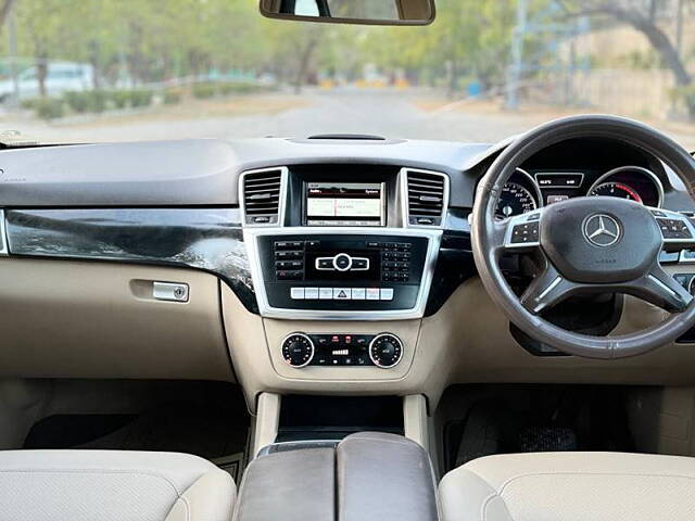 Used Mercedes-Benz M-Class ML 250 CDI in Delhi