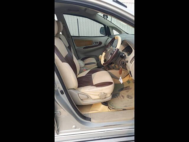 Used Toyota Innova [2013-2014] 2.5 VX 8 STR BS-III in Hyderabad