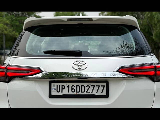 Used Toyota Fortuner 4X2 AT 2.8 Diesel in Delhi