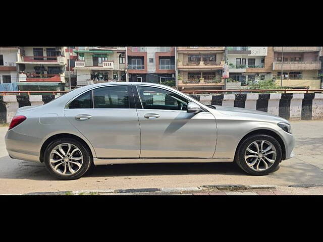 Used Mercedes-Benz C-Class [2014-2018] C 200 Avantgarde in Delhi