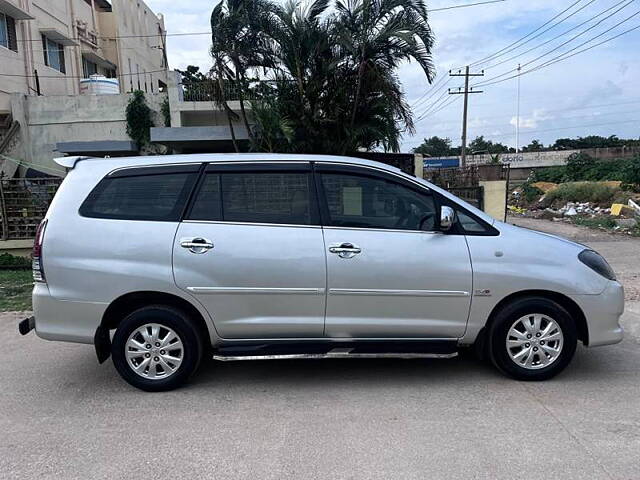 Used Toyota Innova [2005-2009] 2.5 V 7 STR in Bangalore