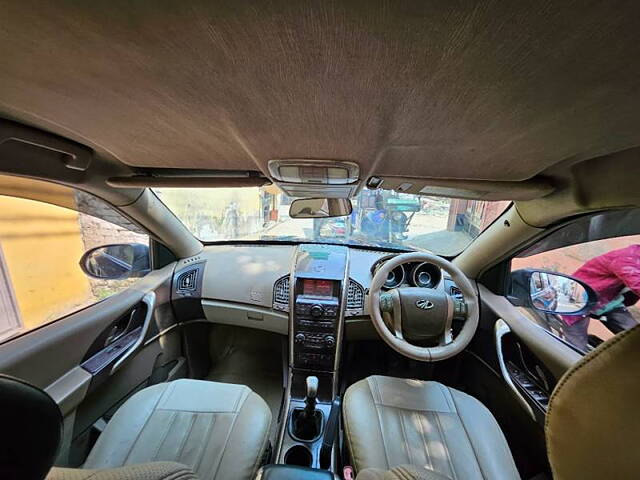 Used Mahindra XUV500 [2015-2018] W8 [2015-2017] in Varanasi