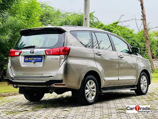 Used Toyota Innova Crysta [2016-2020] 2.4 V Diesel in Ahmedabad