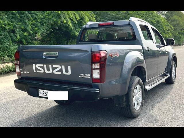 Used Isuzu D-Max V-Cross [2016-2018] 4x4 in Delhi