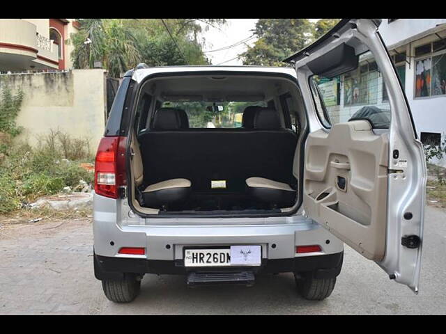 Used Mahindra TUV300 [2015-2019] T10 AMT in Gurgaon