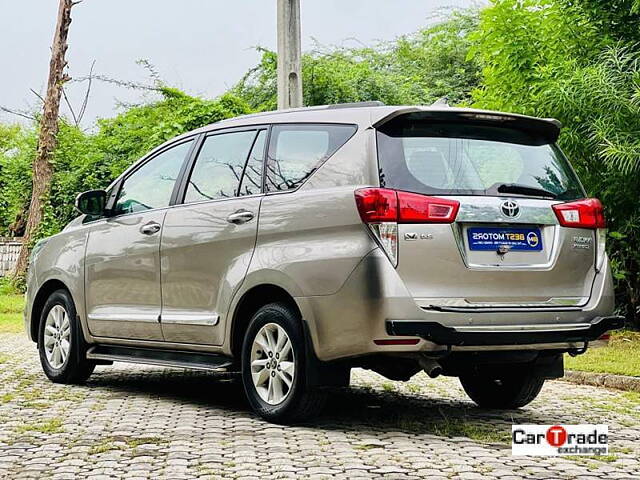 Used Toyota Innova Crysta [2016-2020] 2.4 V Diesel in Ahmedabad