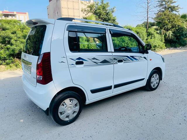 Used Maruti Suzuki Wagon R 1.0 [2014-2019] LXI CNG in Delhi