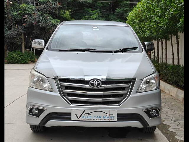 Used 2012 Toyota Innova in Hyderabad