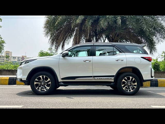 Used Toyota Fortuner Legender 2.8 4X2 AT in Noida