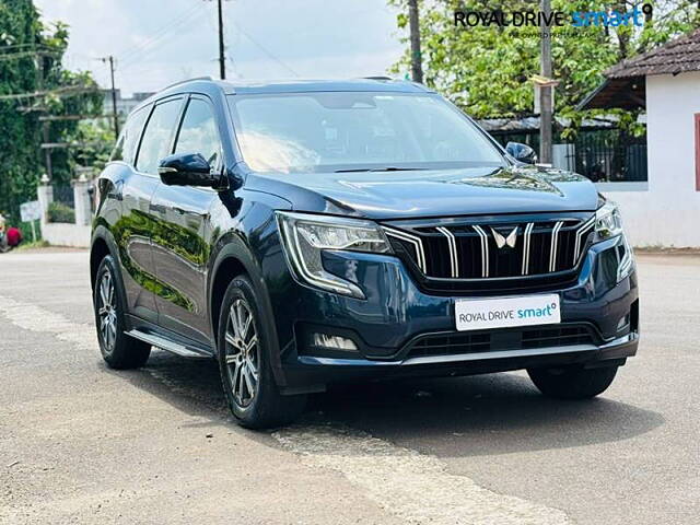 Used Mahindra XUV700 AX 7 Petrol AT 7 STR [2021] in Kochi