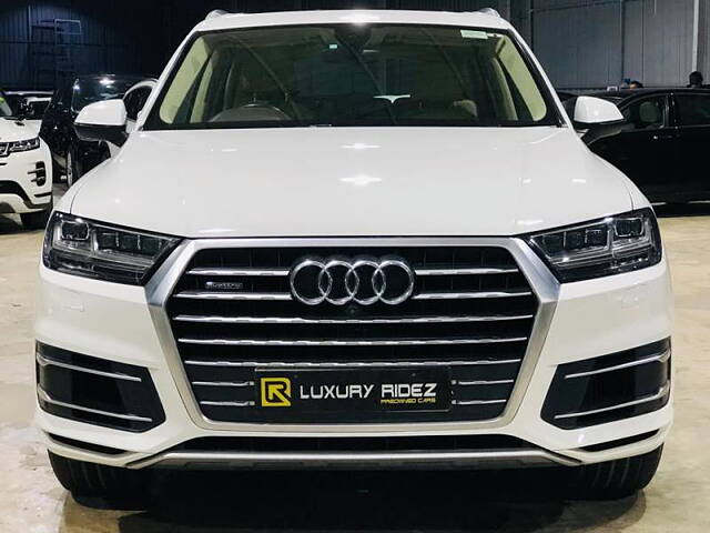 Used 2017 Audi Q7 in Hyderabad