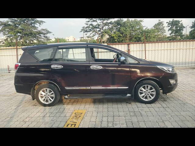 Used Toyota Innova Crysta [2016-2020] 2.4 G 8 STR [2016-2017] in Hyderabad