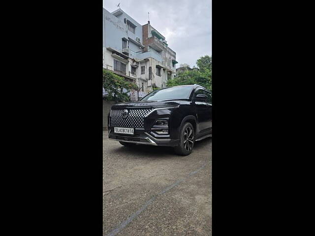 Used MG Hector Plus Savvy Pro 1.5 Turbo Petrol CVT 6 STR in Delhi