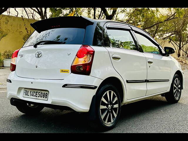 Used Toyota Etios Liva V Dual Tone in Delhi