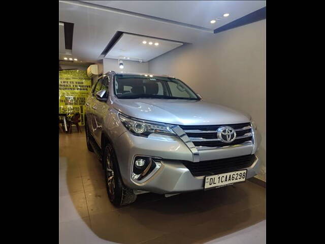 Used 2019 Toyota Fortuner in Delhi