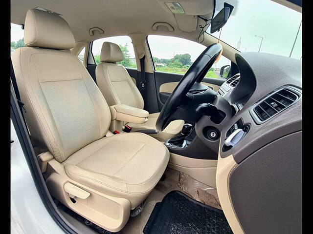 Used Volkswagen Vento [2014-2015] Highline Diesel AT in Surat