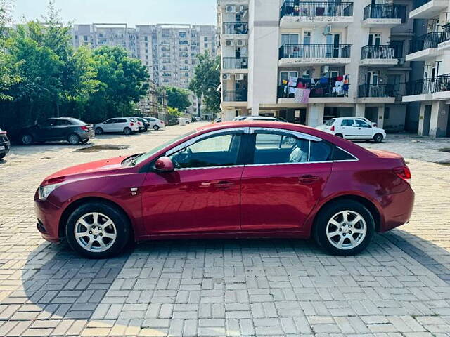 Used Chevrolet Cruze [2009-2012] LT in Chandigarh