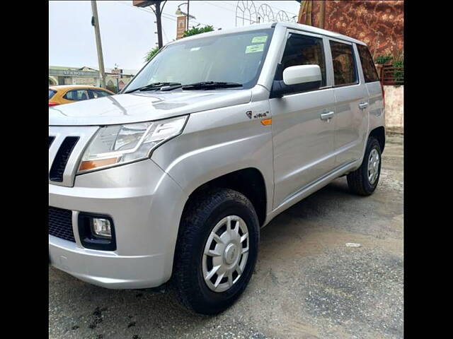 Used Mahindra TUV300 [2015-2019] T4 Plus in Zirakpur