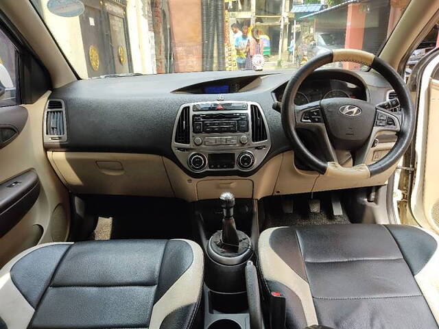 Used Hyundai i20 [2012-2014] Sportz 1.2 in Kolkata