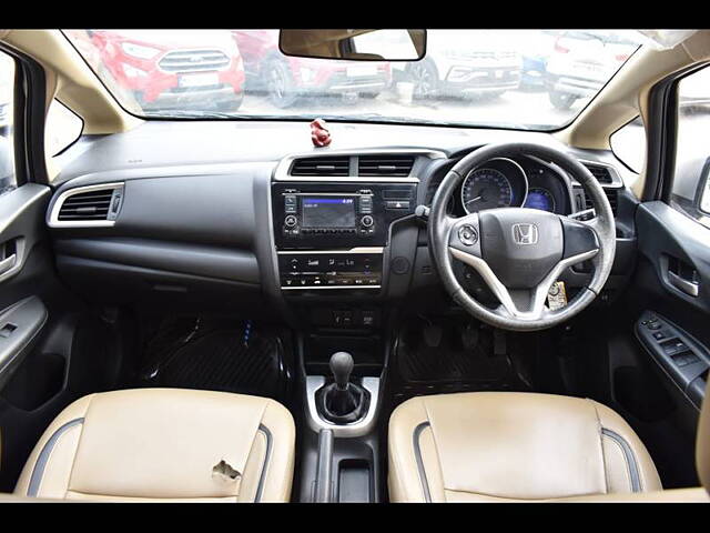 Used Honda Jazz [2015-2018] V Petrol in Mumbai